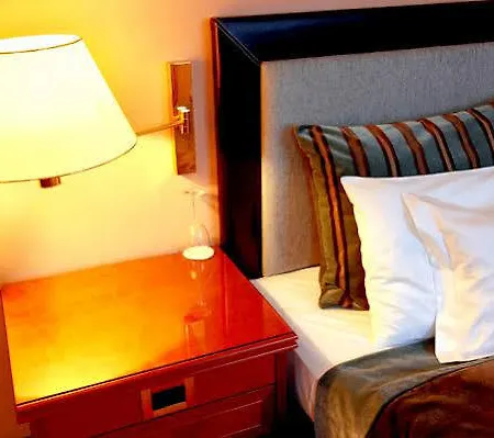 Little Paris 3* Frankfurt am Main