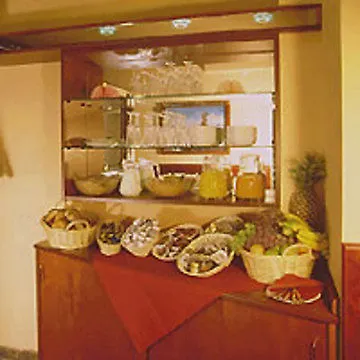 Little Paris Hotel 3*